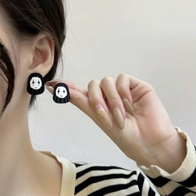 吸睛无脸男耳夹